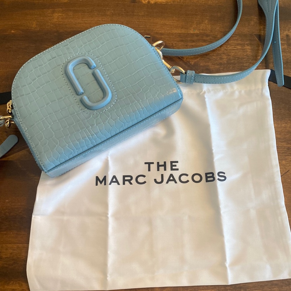 Marc Jacob’s crossbody purse